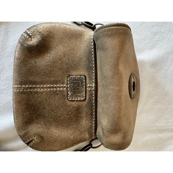 Fossil Gold Metallic Leather Small crossbody bag purse with brass buckle - Picture 7 of 8